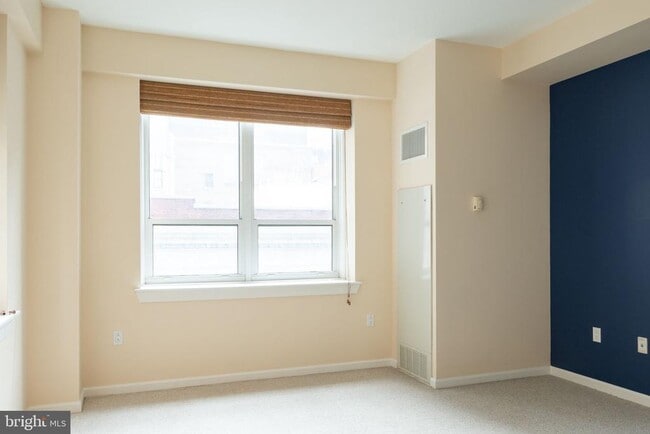 Building Photo - 1425 Locust St