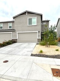 Building Photo - Beautiful Newer 3 Bedroom Townhome in the North Valleys!