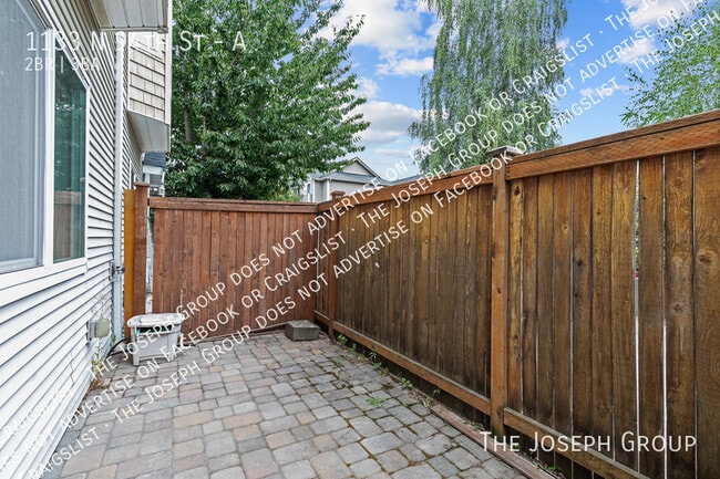 Building Photo - 1133 N 94th St
