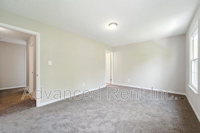 Building Photo - 1 Jack Pine Pl