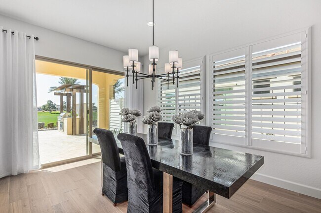 Building Photo - Luxury Rental in Queen Creek - Try Before You Buy