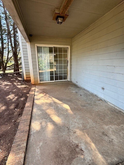 Building Photo - 7426 Barn Stone Dr