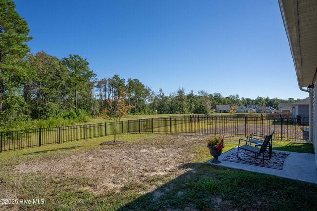 Building Photo - 2018 Course Ln