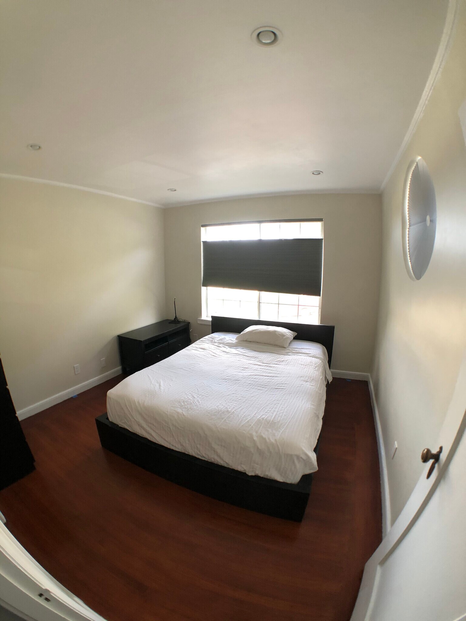 Building Photo - 19 Miramar Ave