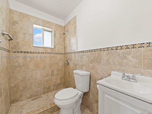 Building Photo - 26650 SW 138th Ct
