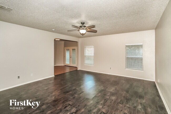 Building Photo - 5293 Chessie Cir