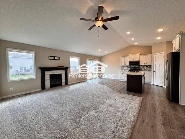 Building Photo - 1200 Locust St