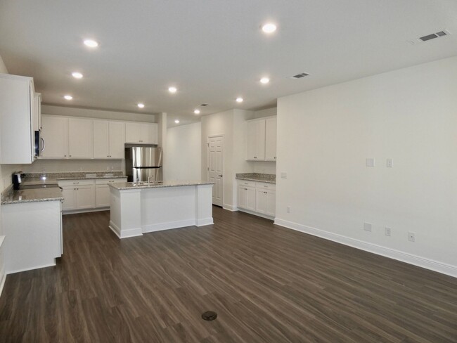 Building Photo - Brand New 3BR/2BA Gem with Modern Comforts...