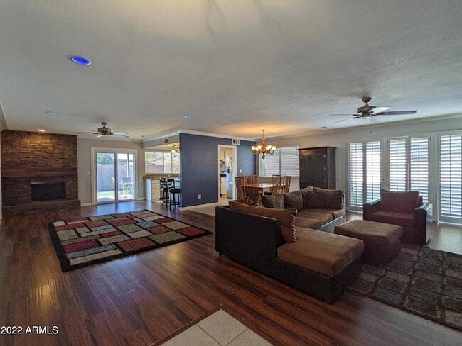 Building Photo - 10044 N 39th Ln