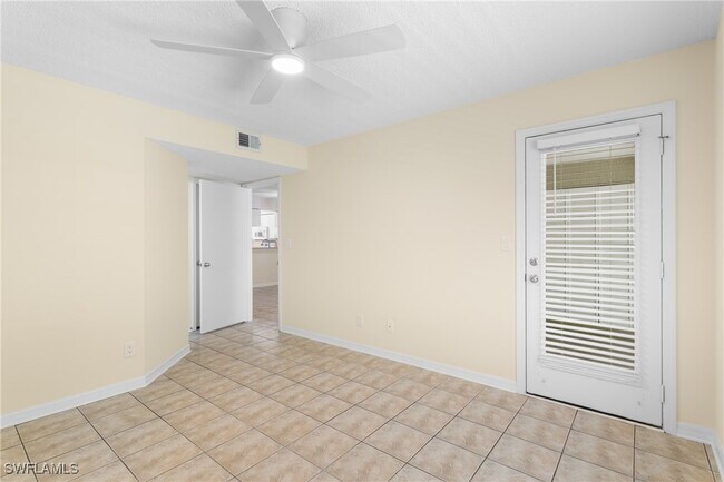 Building Photo - 251 Quail Forest Blvd