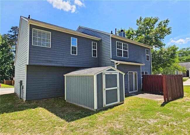 Building Photo - 1334 Ambercrest Way