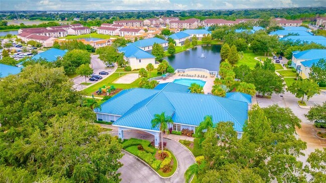 Building Photo - 2045 Grand Oak Dr