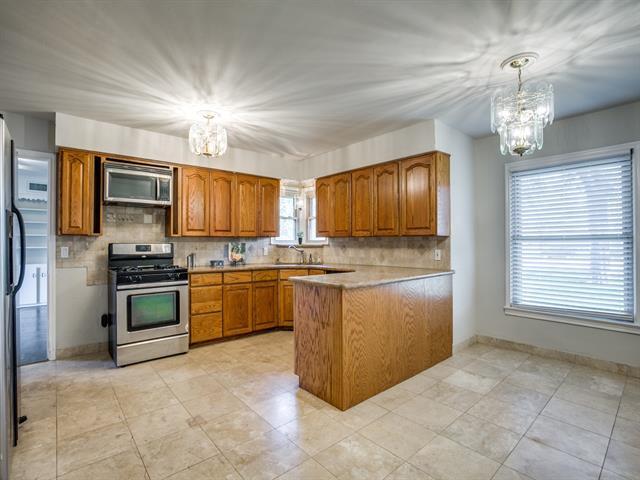 Building Photo - 4054 Walnut Hill Ln