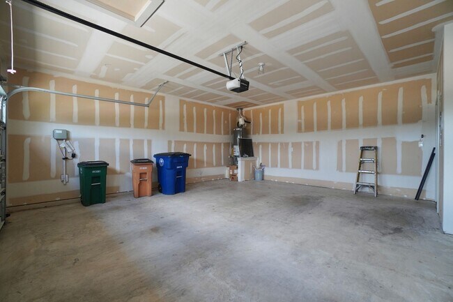 Building Photo - 7612 Lowenfield Dr