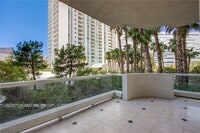 Building Photo - 2857 Paradise Rd