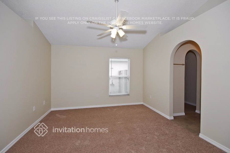 Building Photo - 438 Cadenza Dr