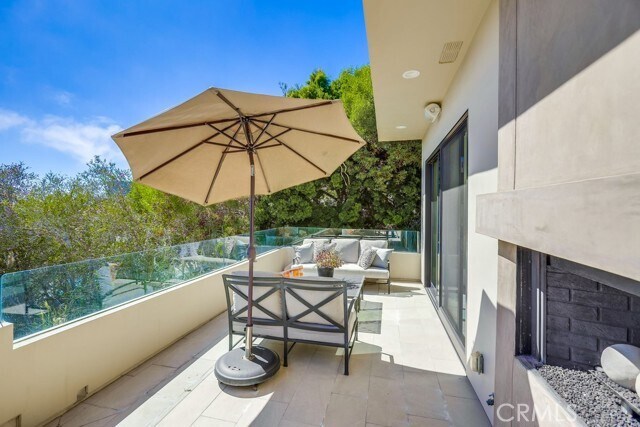 Building Photo - 1725 Del Mar Ave