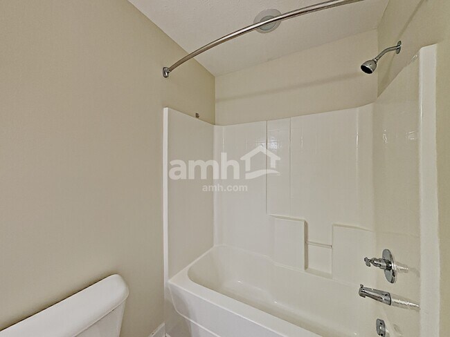 Building Photo - 6943 Calderwood Dr