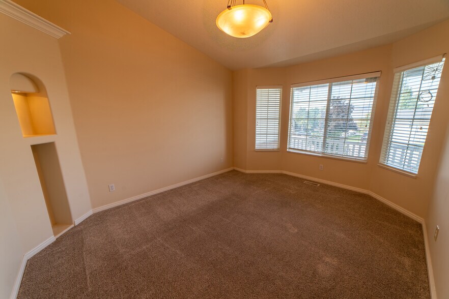 Building Photo - 363 S 1100 E