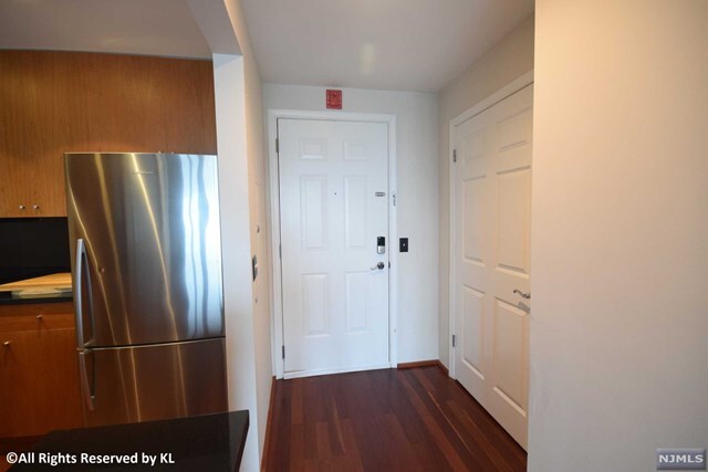 Building Photo - 3514 City Pl