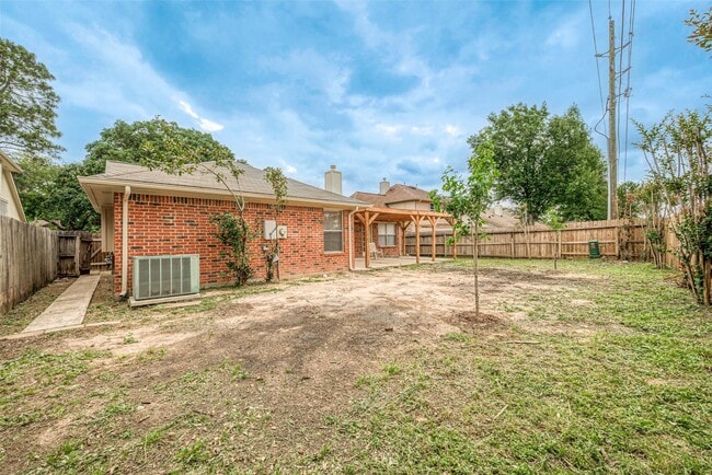 Building Photo - 22319 Rangeview Dr