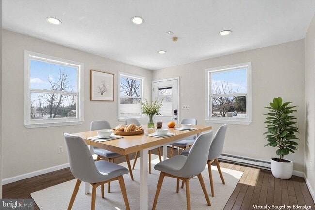 Building Photo - 540 Martins Corner Rd