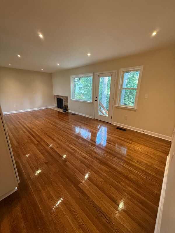 Building Photo - 2612 Sigmona St