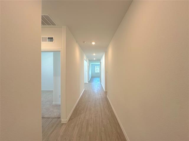 Building Photo - 1328 Rousseau Dr