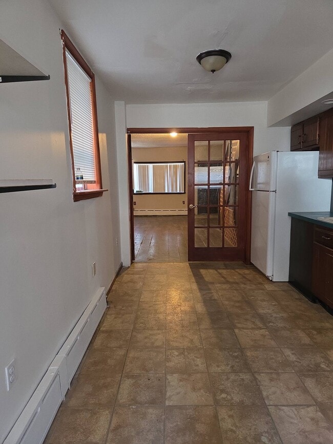 Building Photo - 2608 S Fairhill St