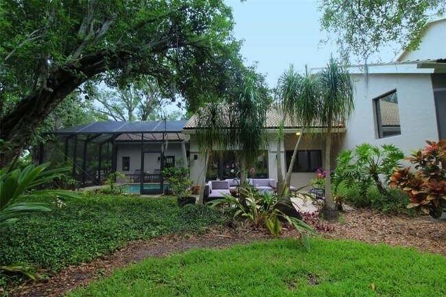 Building Photo - 4532 Ascot Cir N