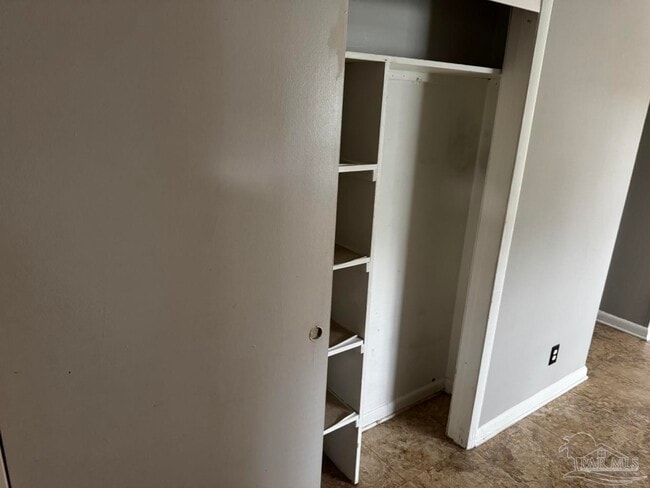 Building Photo - 1460 Bakalane Ct