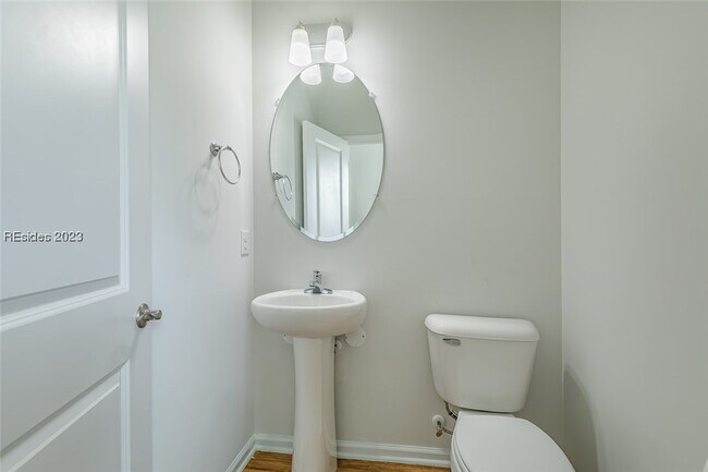 Building Photo - 1068 S Innovation Dr