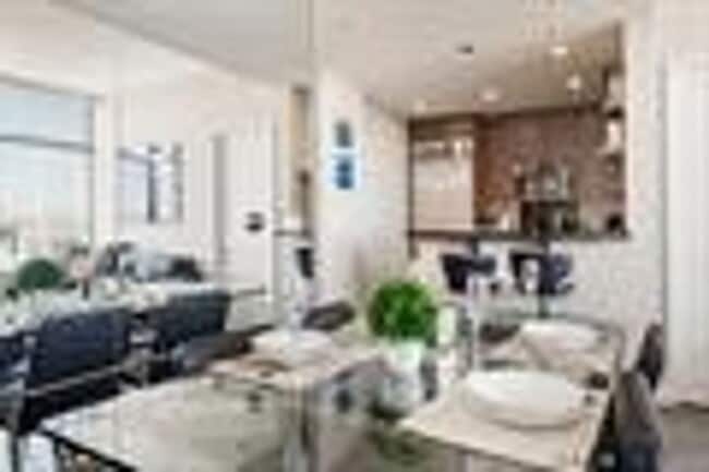 Building Photo - Beautiful Condo at Electra!