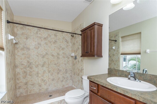 Building Photo - 368 Harbor Ridge Dr