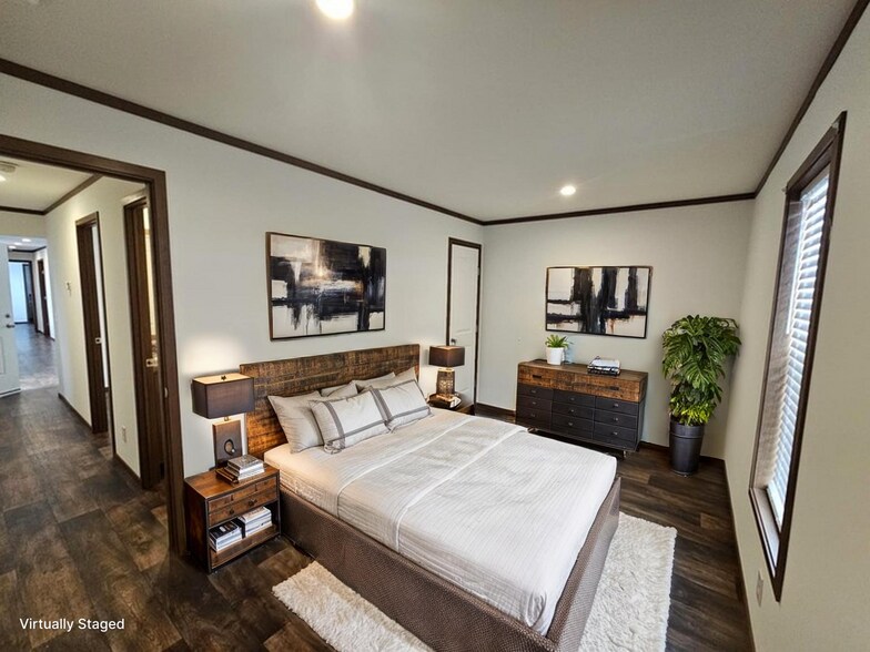 Building Photo - 76 Meggan Dr