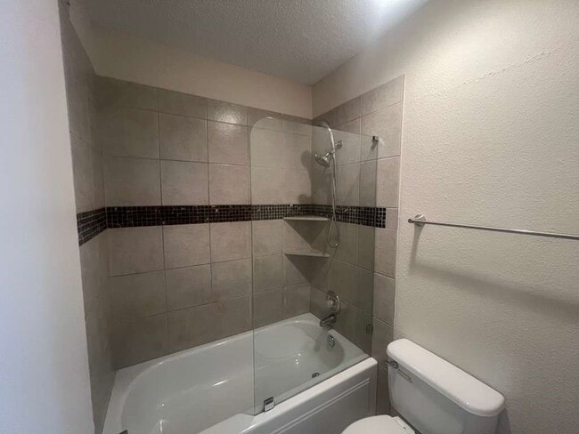 Building Photo - 10047 Westpark Dr