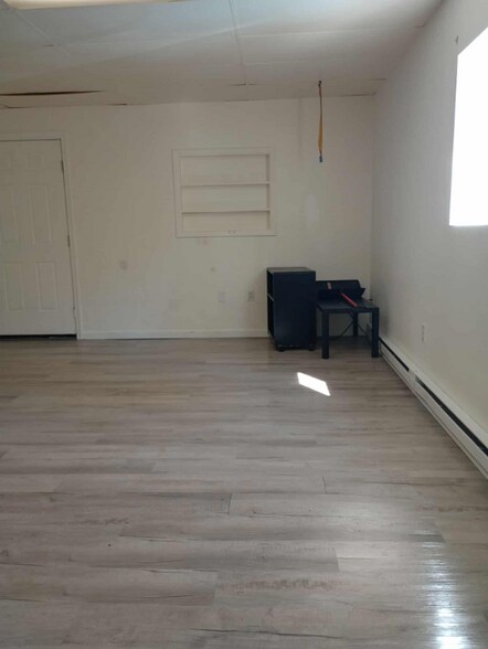 Building Photo - 15701 Lower Georges Creek Rd SW