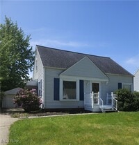 Building Photo - 236 Tyler Ave