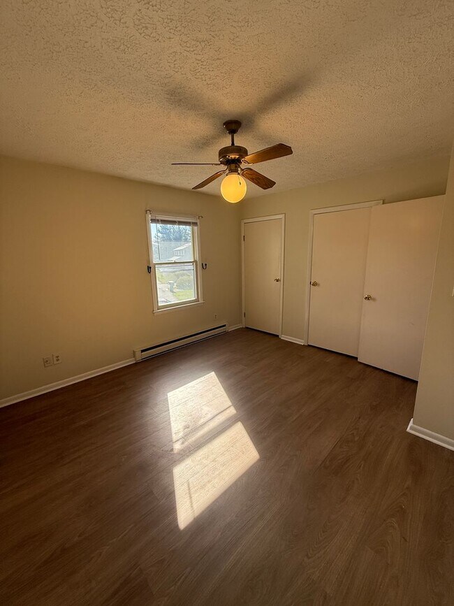 Building Photo - power260