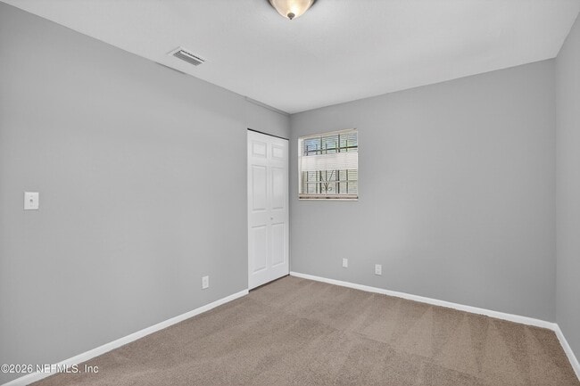 Building Photo - 6955 Miss Muffet Ln S