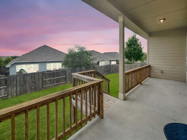 Building Photo - Beautiful 4-Bed, 3-Bath Single-Story Home ...