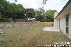 Building Photo - 3807 Briarhaven St