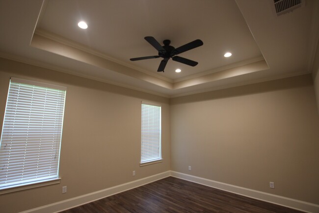 Building Photo - Beautiful 4 Bedroom Home Coming Soon in Bu...