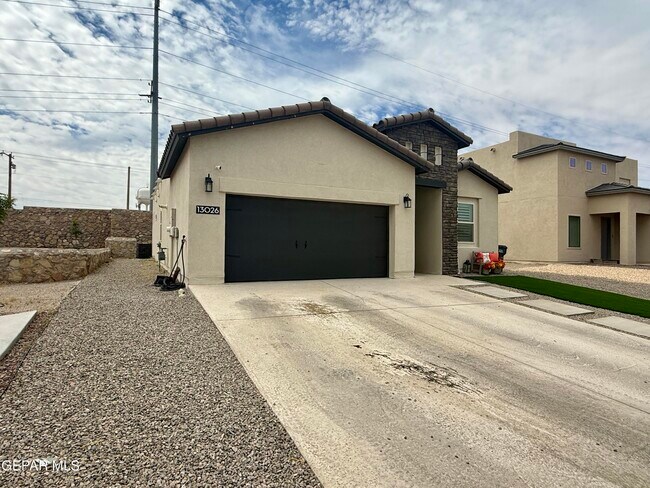 Building Photo - 13026 Terrington Ave