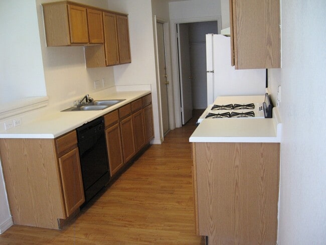 Building Photo - 8511 Apple Carrie Cove