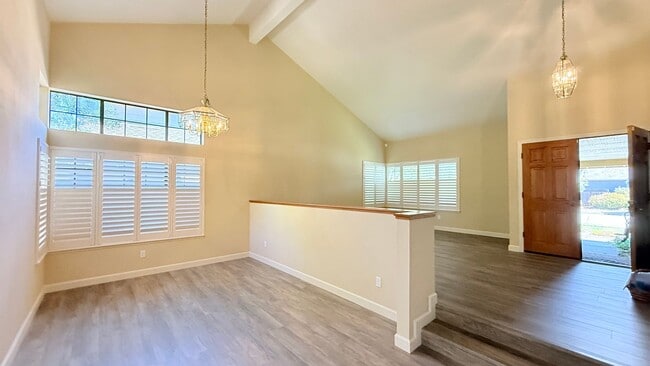 Building Photo - 223 Tipperary Lane -30% Rental Fee