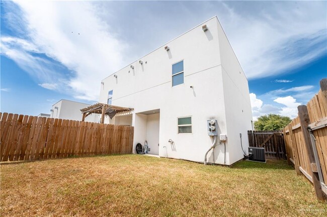 Building Photo - 1602 New Orleans Cir