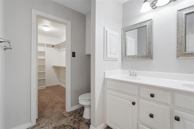 Building Photo - 4919 Saddleback Rd