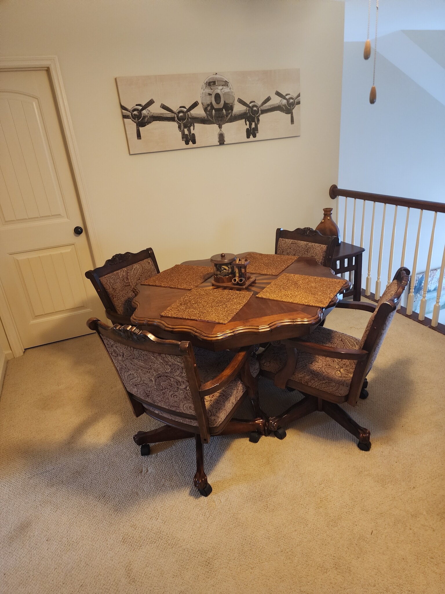 Loft - 3016 Pointewest Dr