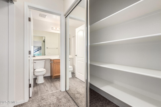 Building Photo - 2201 N Comanche Dr